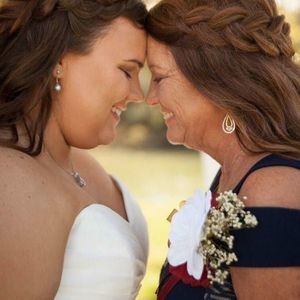 Meet your Posher, Connie